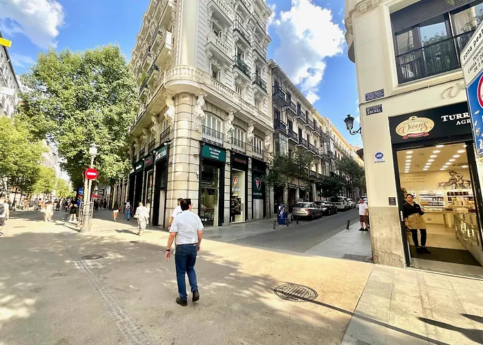 Luz Madrid Rooms