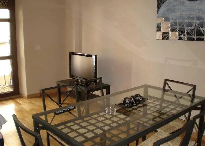 Apartamentos Km1 Tirso De Molina