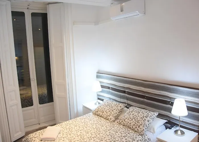 Apartamentos Sol/Opera