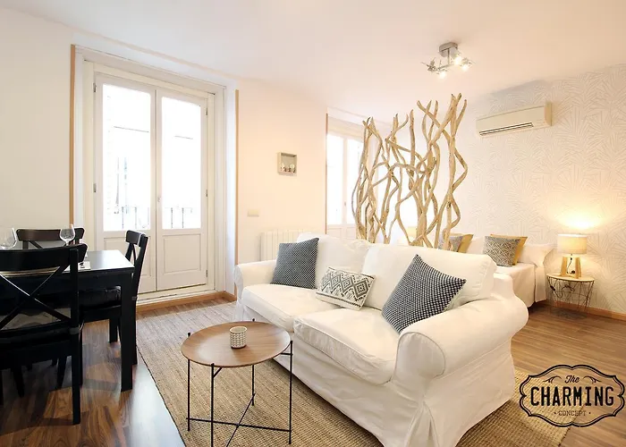 Huertas Apartment - Estancias Temporales