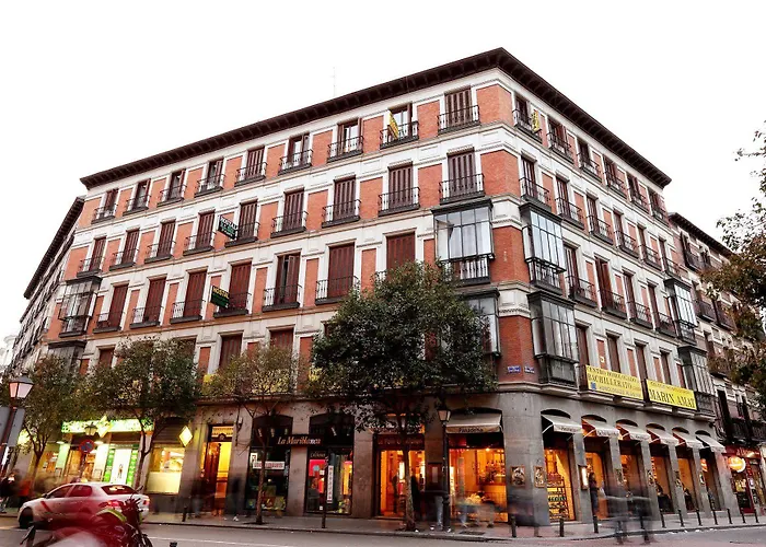 Hostal Sil & Serranos