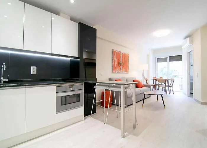Beautiful Apartment Next To Santiago Bernabeu By Batuecas