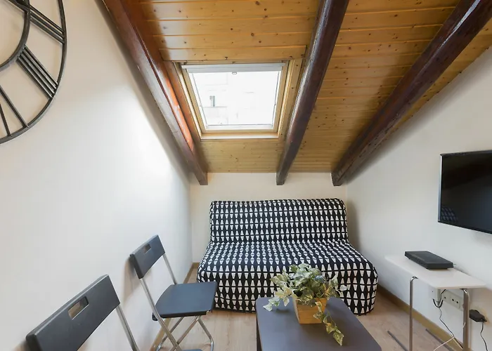Goya Apartments I