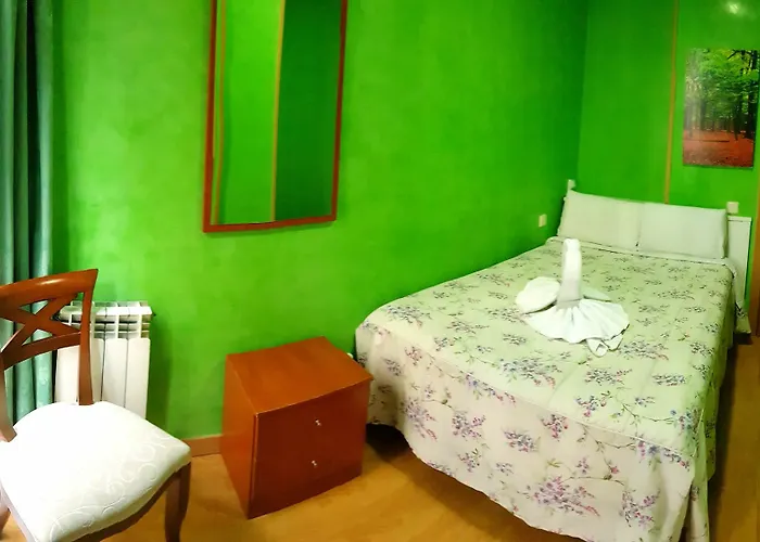 Hostal Naranjos