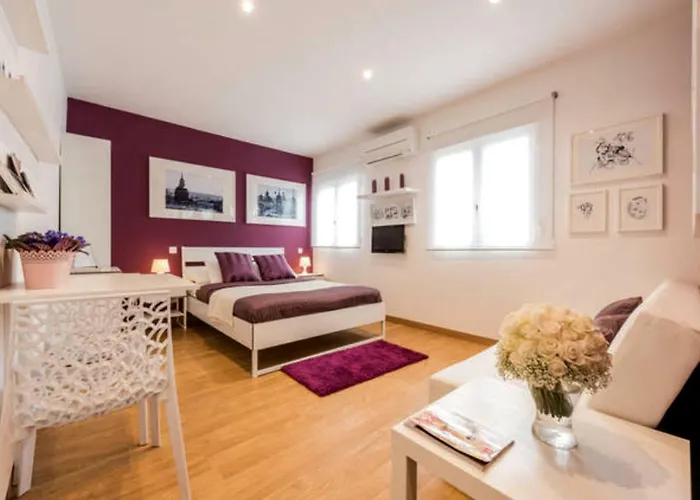 Apartamento En Calle Jardines - Madrid Centro