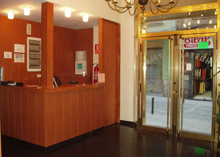 Hostal Apolo