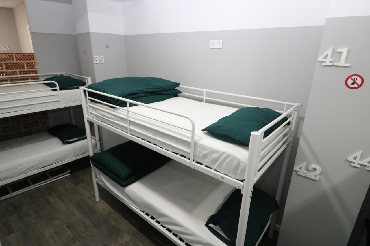 Hostel Downtown *