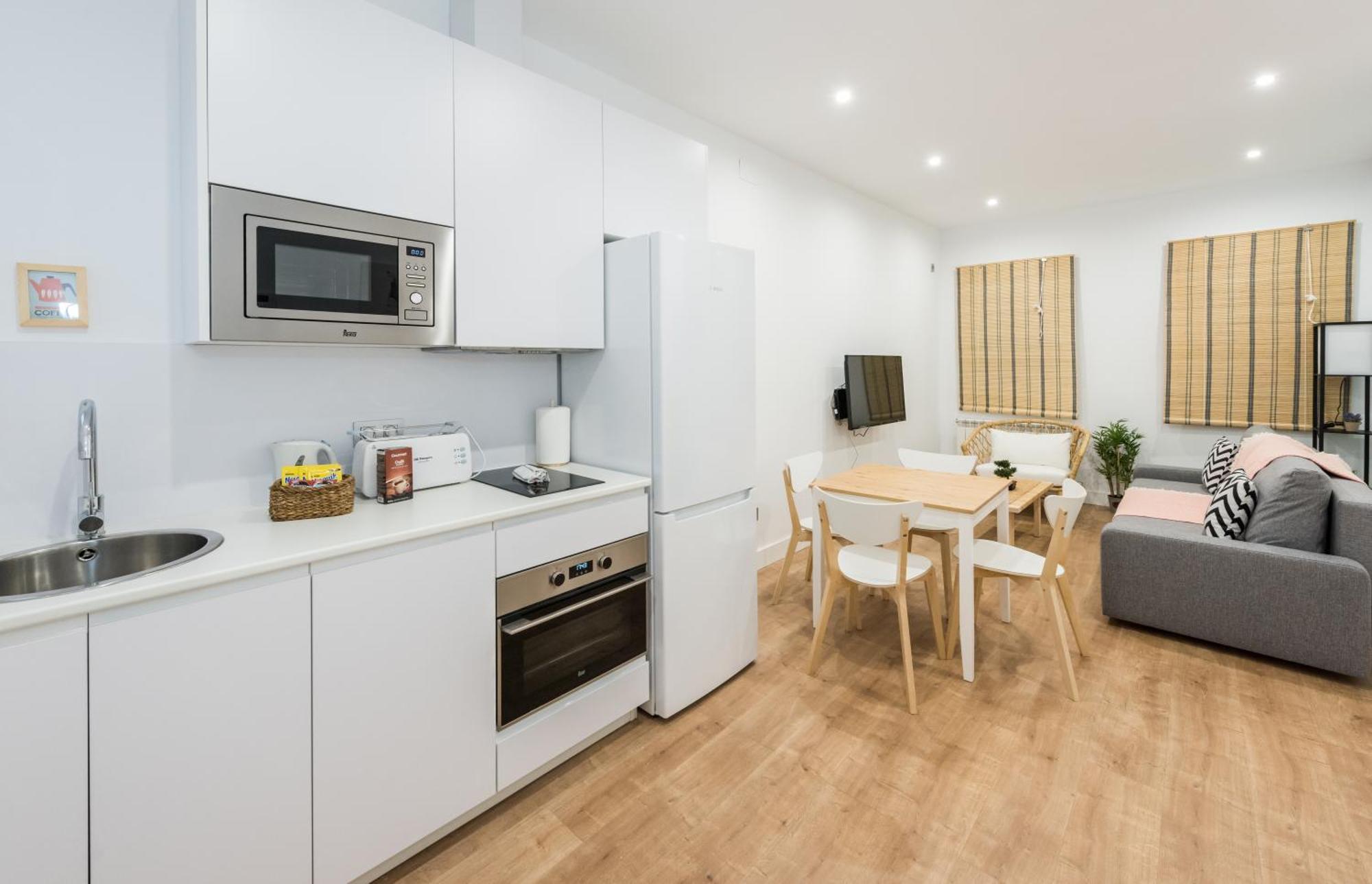 Apartamento El Mesón De Paredes Madri