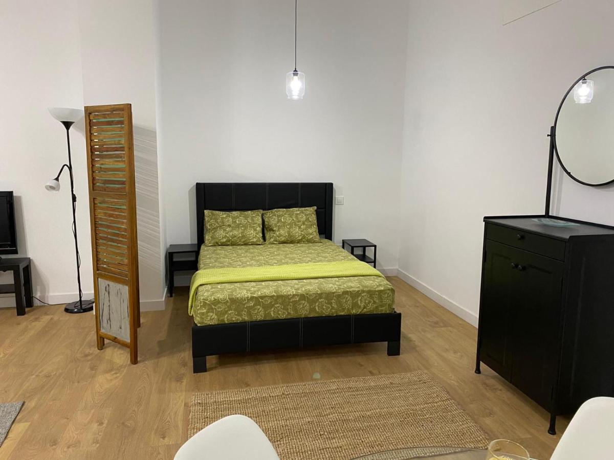 Aluche Aparment B * Madrid