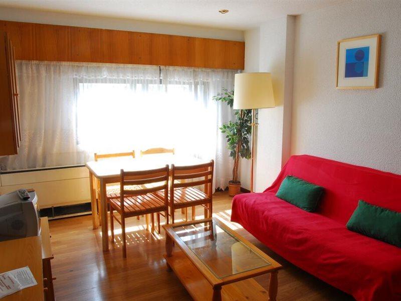 Goya 75 Aparthotel 3*
