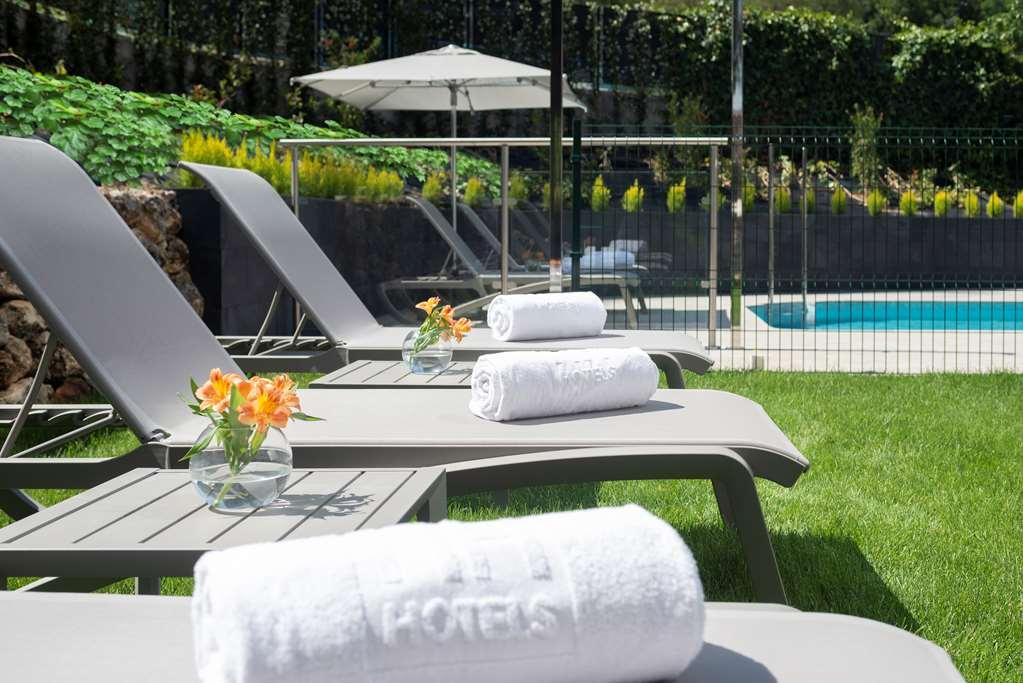Nh Ribera Del Manzanares Hotel *