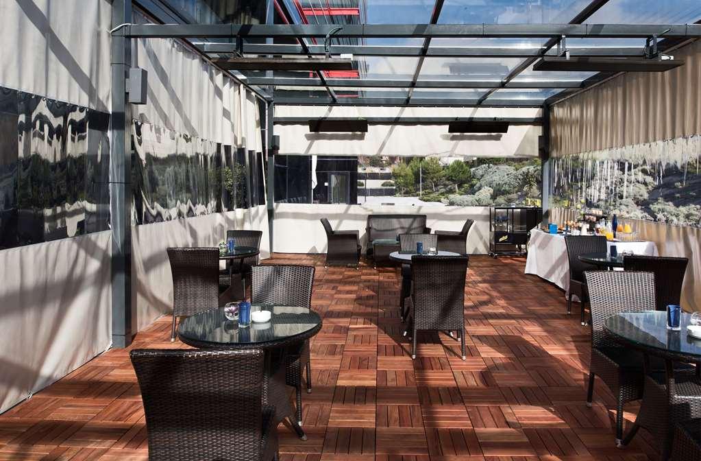 Nh Ribera Del Manzanares Hotel *
