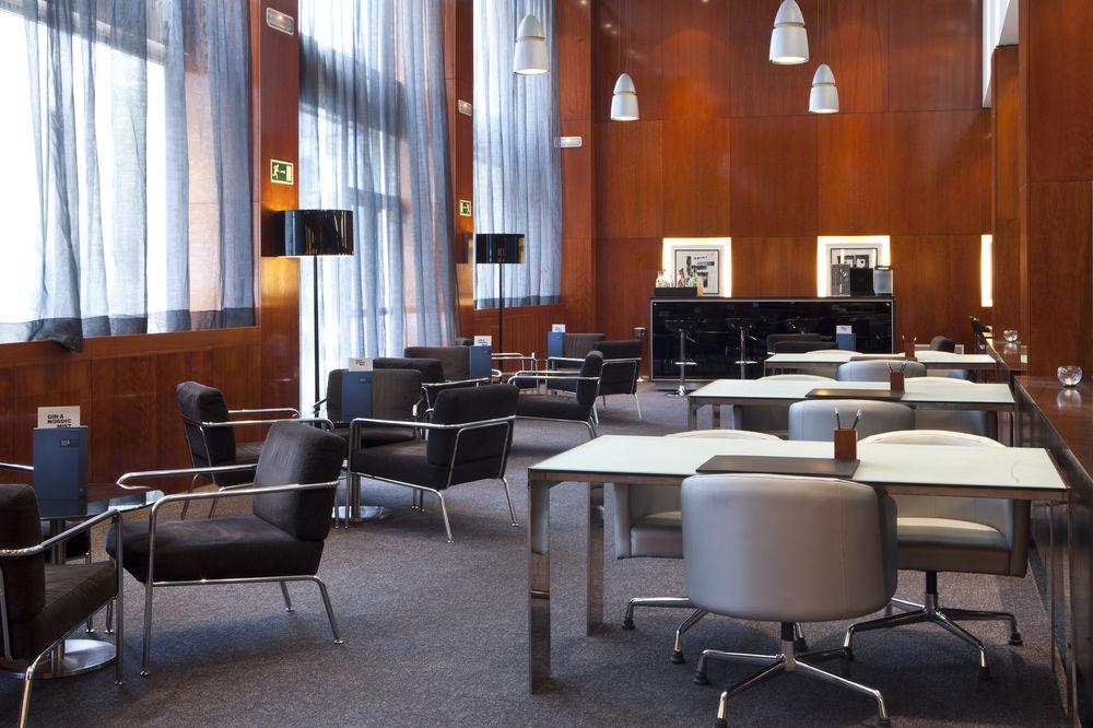 Hotel Ac Avenida De America By Marriott 3*