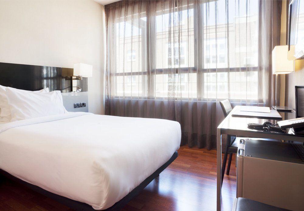 Hotel Ac Avenida De America By Marriott