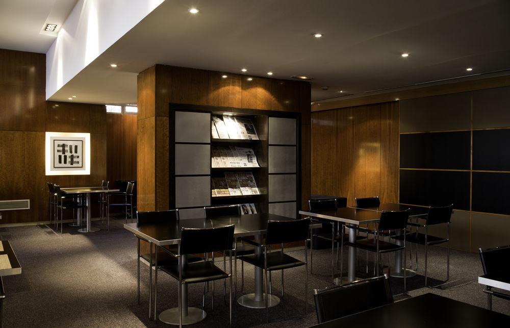 Ac Avenida De America By Marriott Hotel 3*