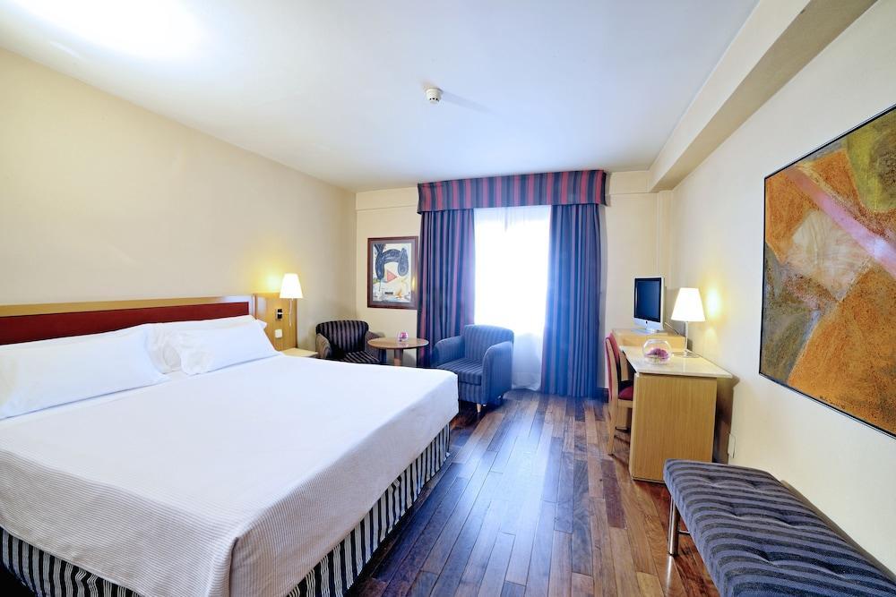 Nh Balboa 4*