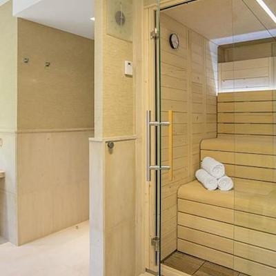 Intercontinental By Ihg Hotel Madrid