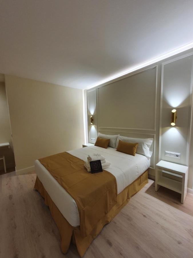 Le Petit Palue-opera Gasthof Madrid