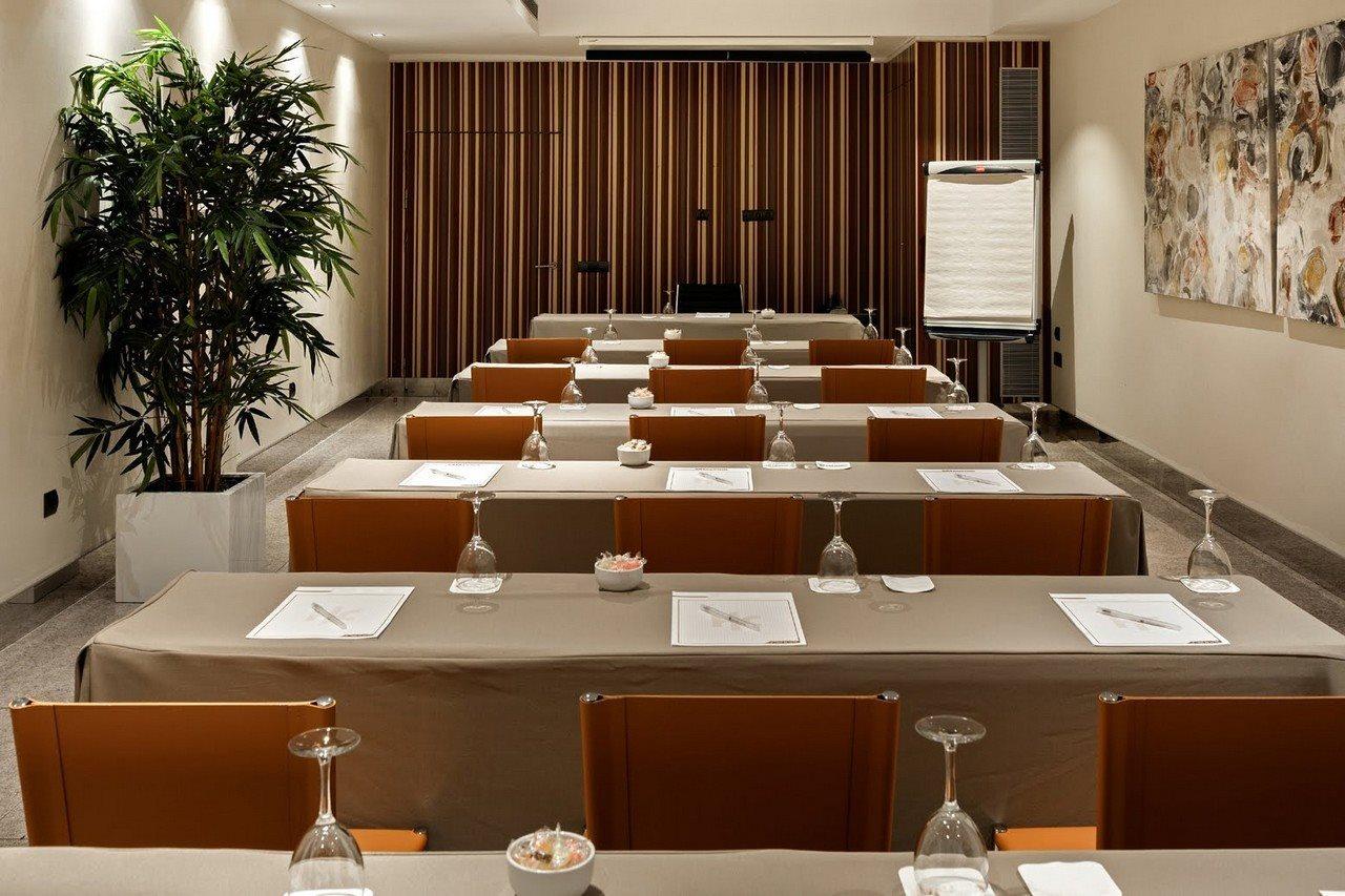 Catalonia Plaza Mayor Hotel 4*