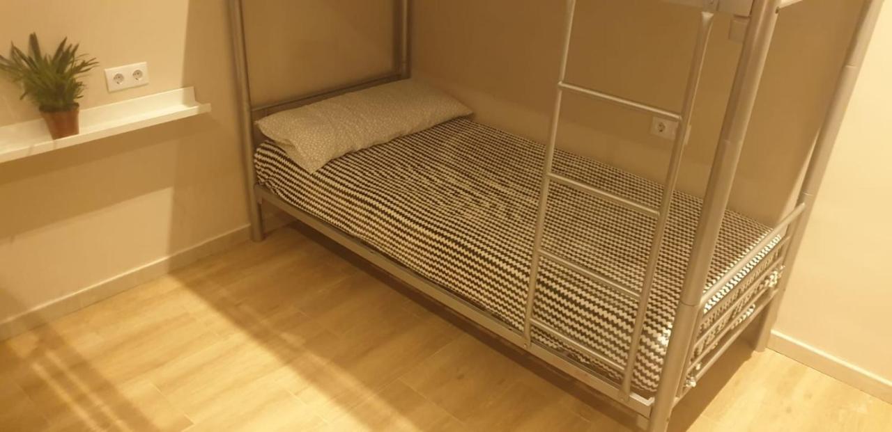 Traveller Host Hostel