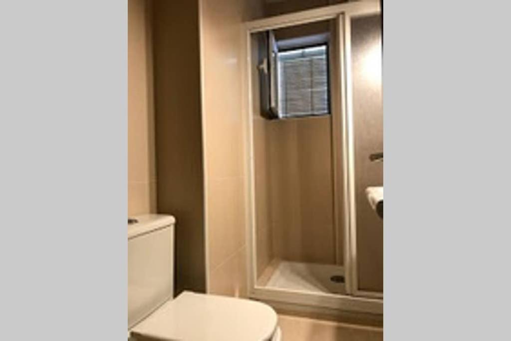 Apartment 2 Banos! Piso Grande 100 M2 Y Garaje Gratis Madrid