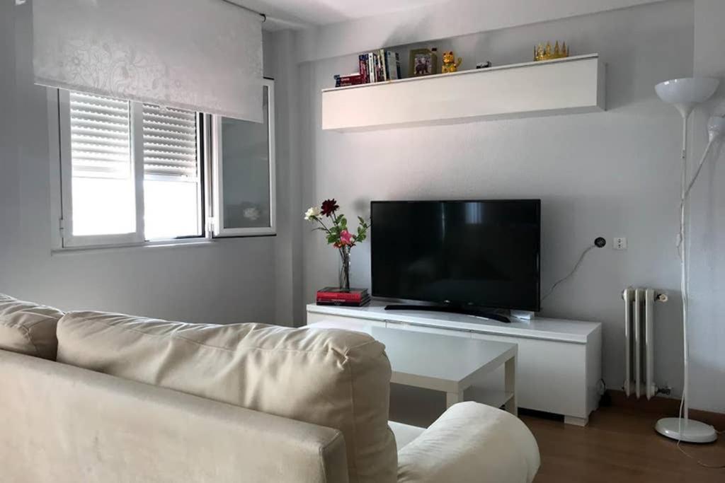 2 Banos! Piso Grande 100 M2 Y Garaje Gratis Apartment Madrid