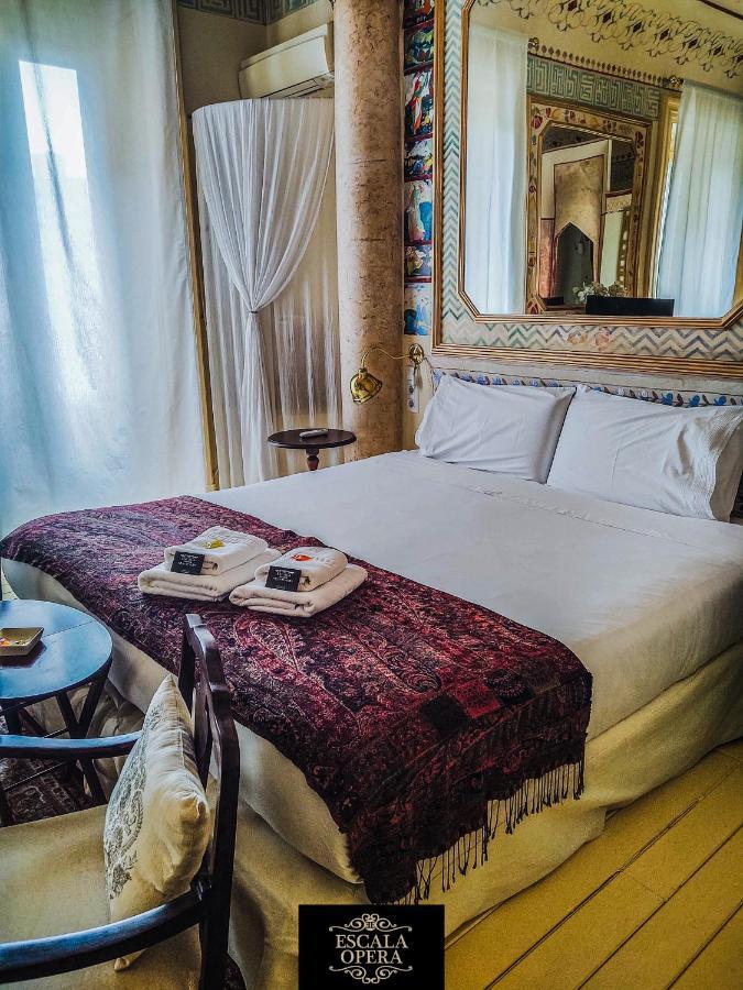 Guest house Escala Opera 3*