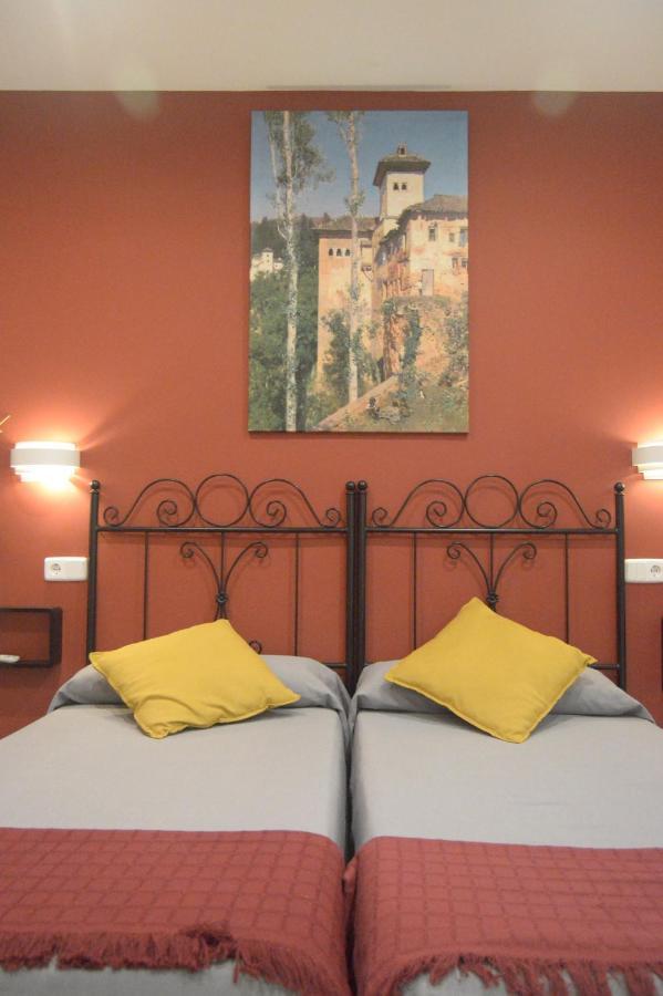 Aresol Guest house 2*