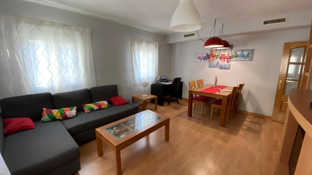 Aluche Con Parking Gratuito Apartamento Madri