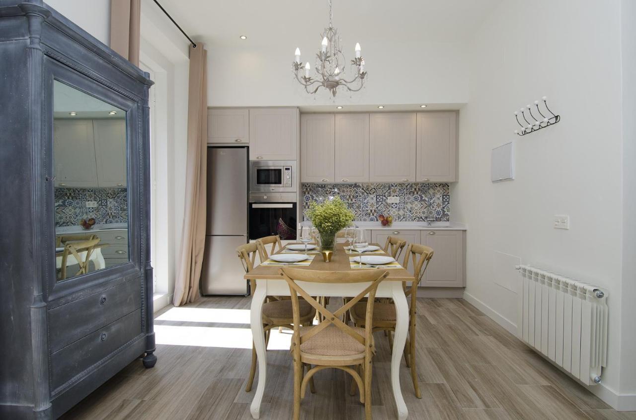 Mit House Nomad Rastro En * Madrid
