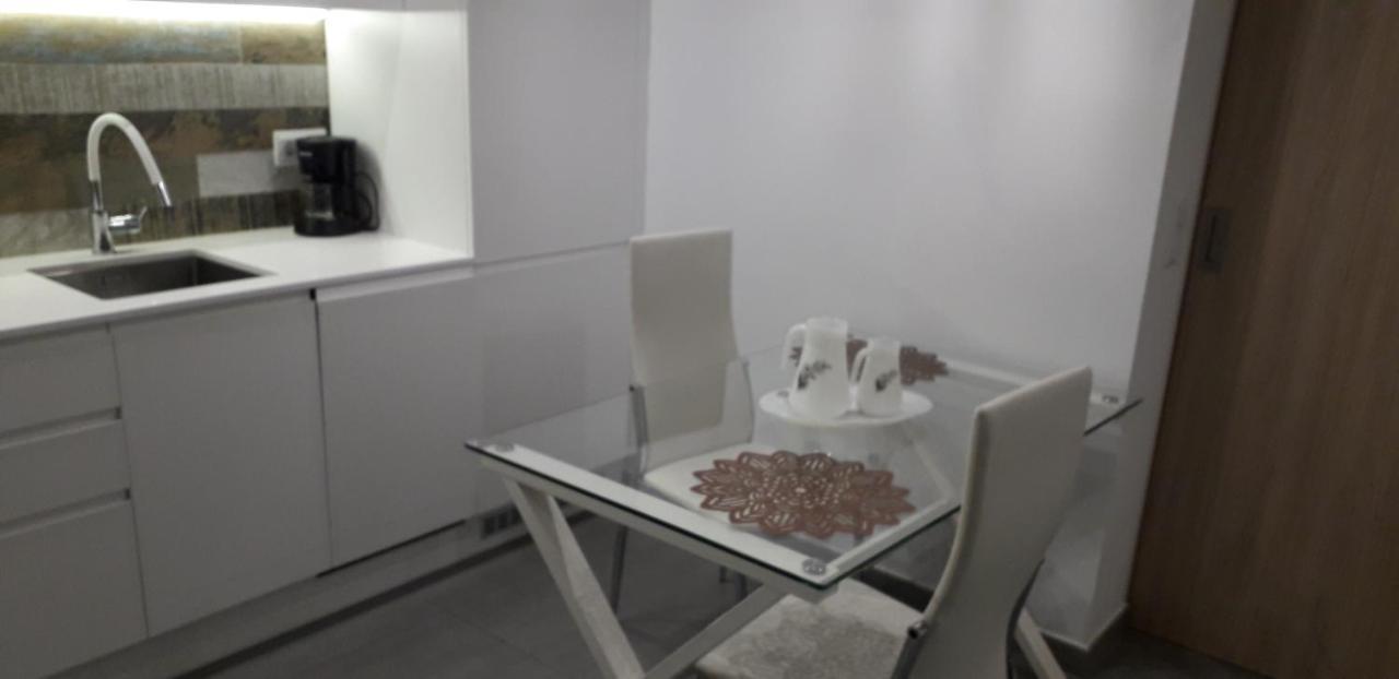 Ciudad De La Paz Apartment Madrid