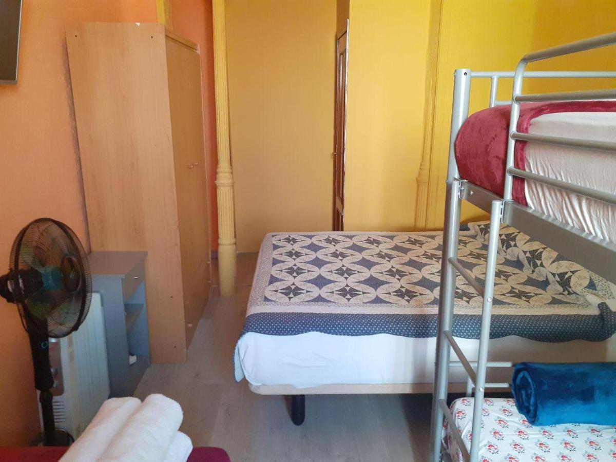 Casa de hóspedes Arvin Hostal *
