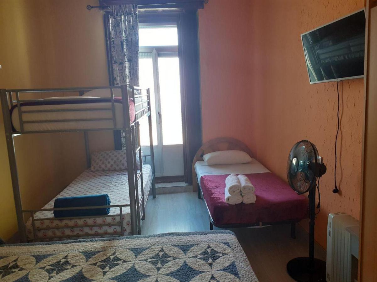 Arvin Hostal Casa de hóspedes Madri