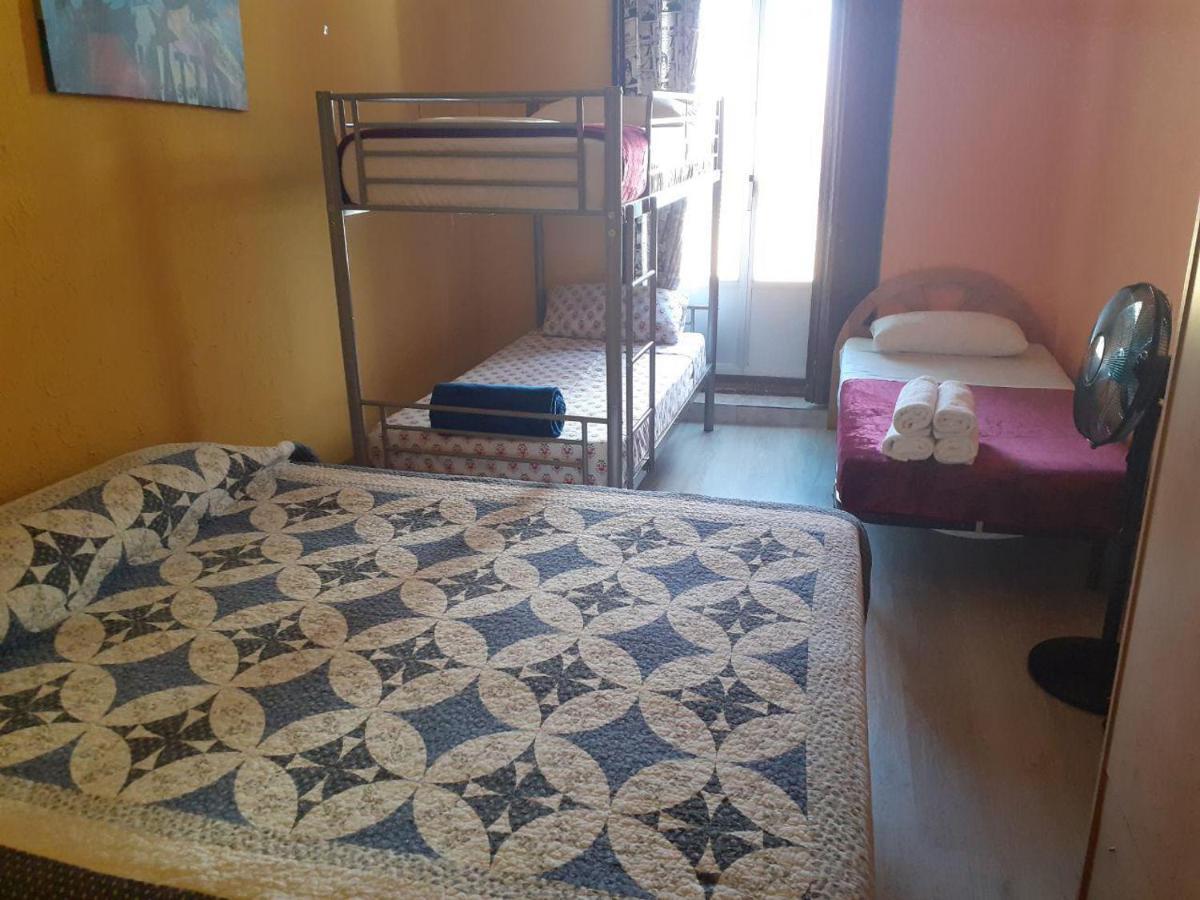 Arvin Hostal Casa de hóspedes