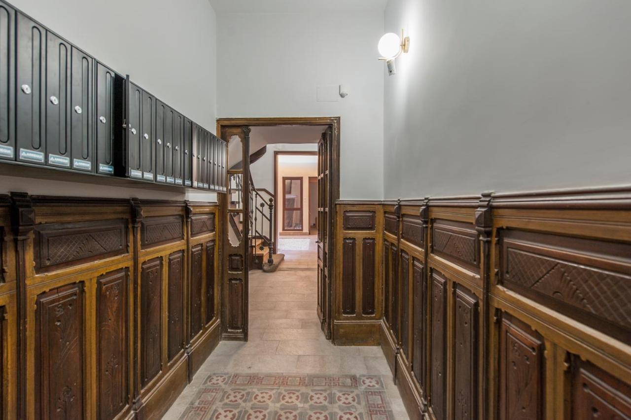 Con Encanto En La Latina Apartment *