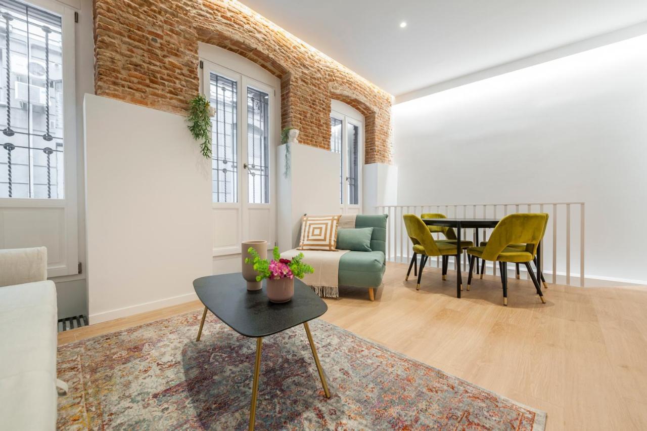 Con Encanto En La Latina Apartment *