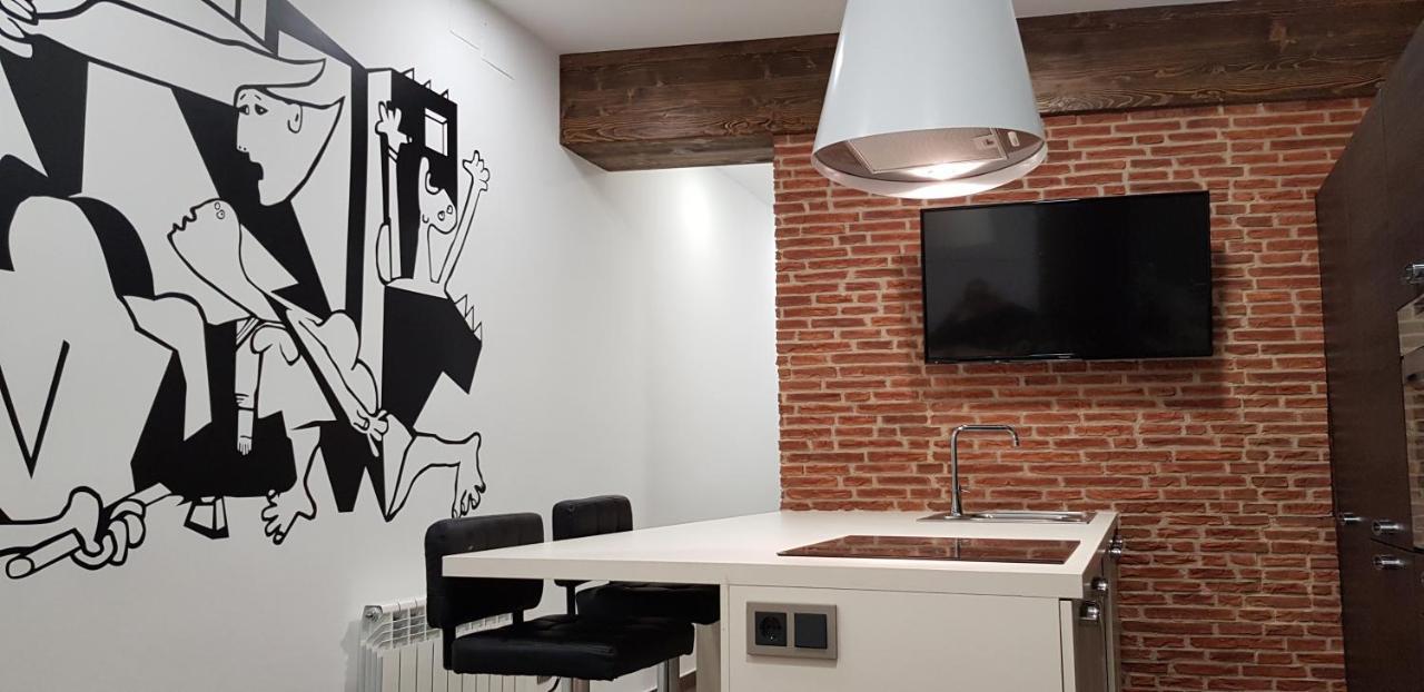 Picasso Callao Wifi Free - Temporada Workers & Stud Apartment
