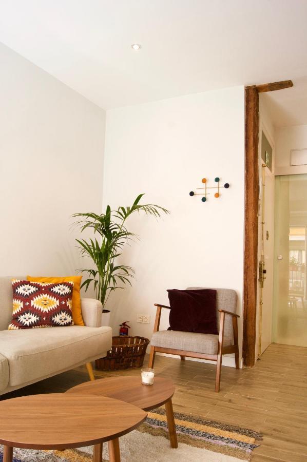 Bnbholder Vibrant Design Centre Madrid