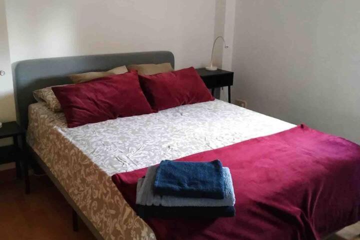 Apartamento Apartamento En Legazpi Junto A Matadero Y Rio *