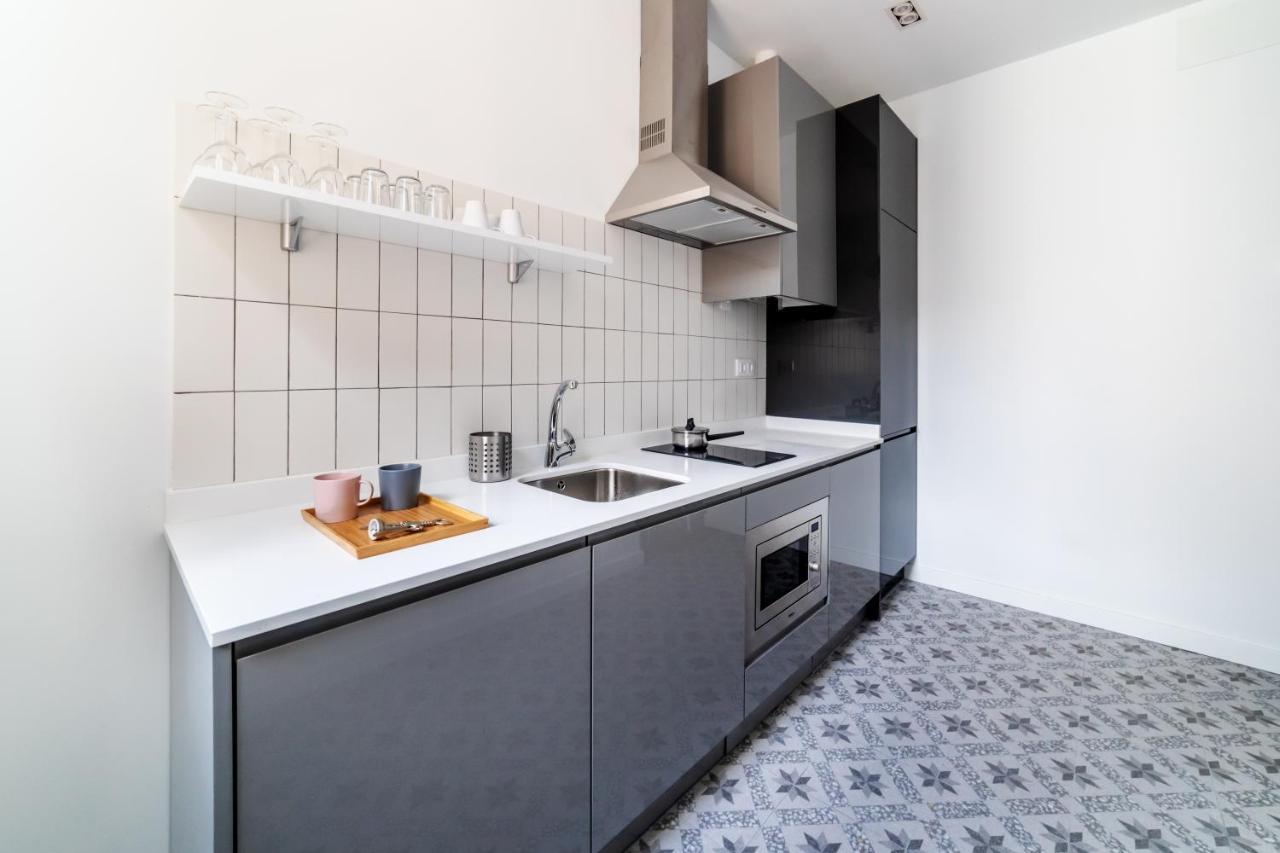 Aparthotel Smartr Atocha Reina Sofia *