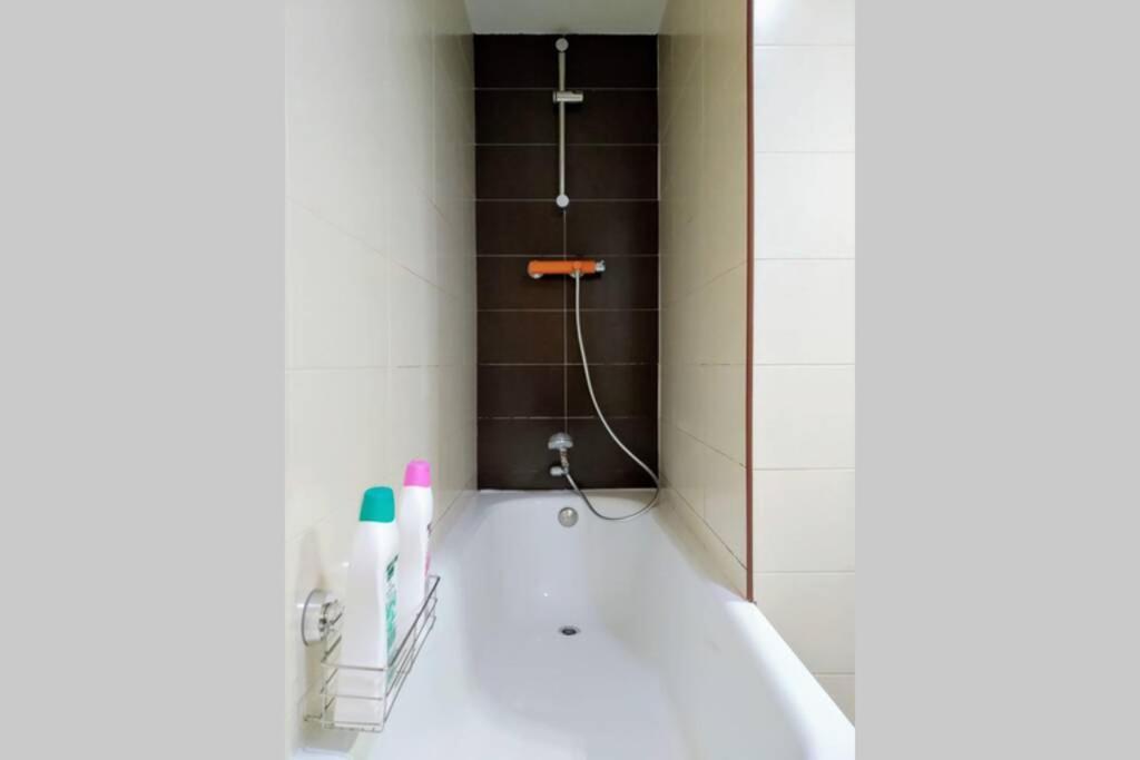 Loft Lα αղեiցմα Cαrթiղեҽríα ժҽ ѵҽղեαs Wifi & Metro Apartment