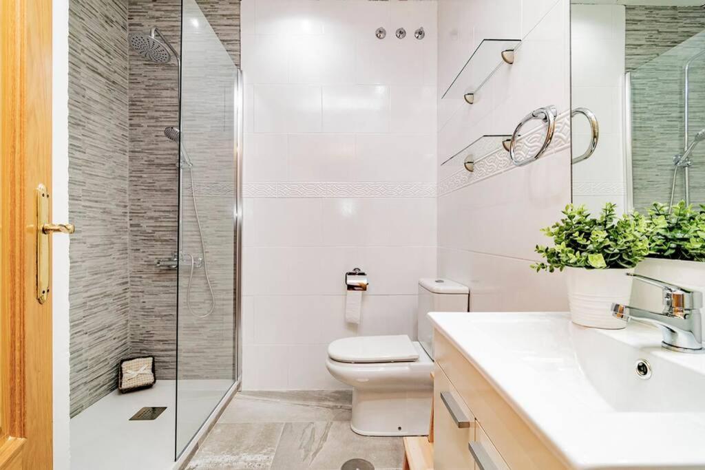 Encantador En Chueca Junto A Gran Via, Infantas 1-1 By Batuecas Apartamento *
