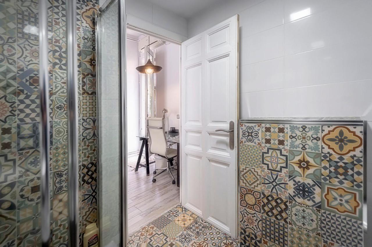 En Las Nubes De Atico En Calle Fuencarral Fnc22a1 Apartment Madrid