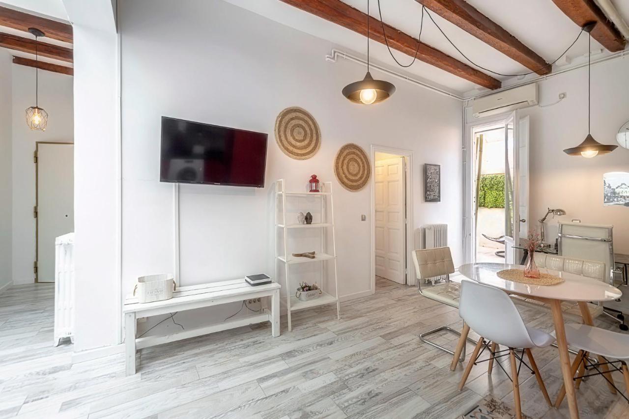 Apartment En Las Nubes De Atico En Calle Fuencarral Fnc22a1 Madrid