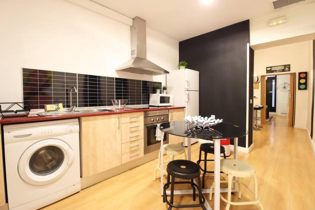 Apartamento Centrico Estilo Pop-art By Batuecas Madri