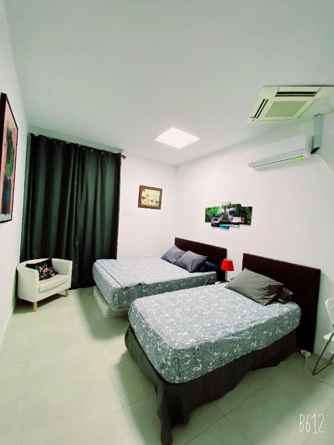 Guest house Parsa House Madrid