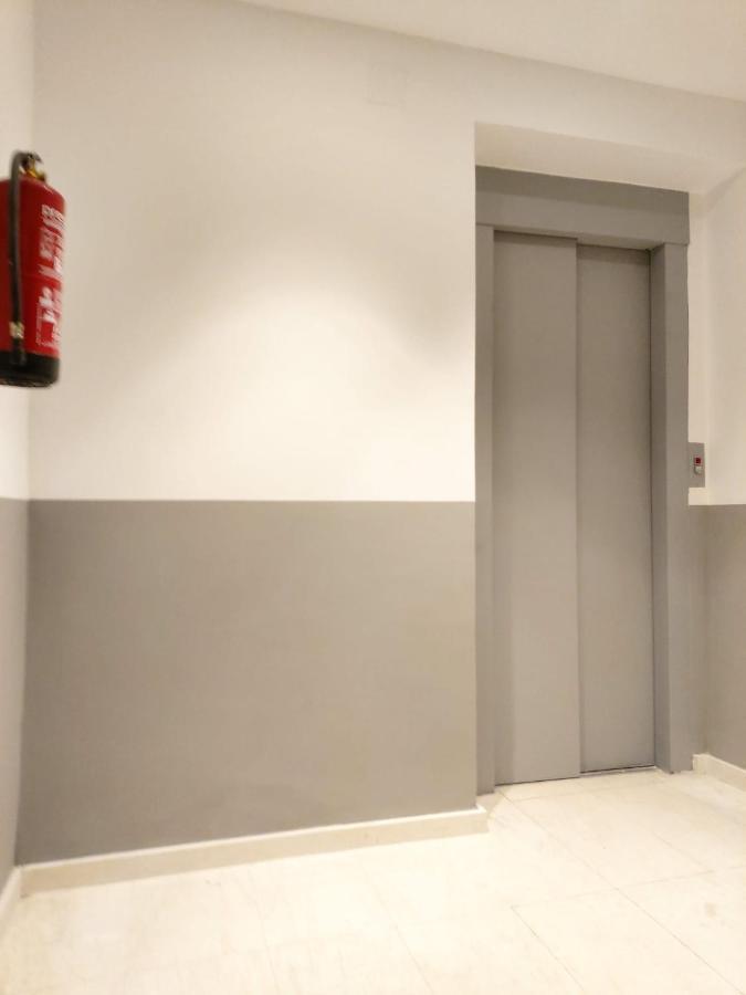 Nuevo Y Reformado Al Lado De La Gran Via Madrilena