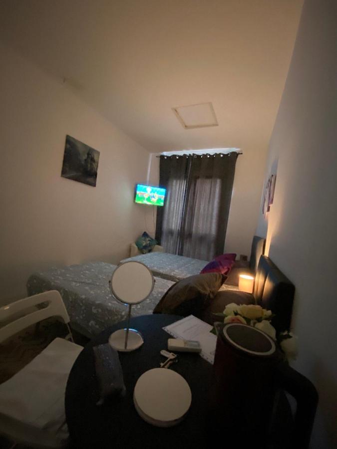 Parsa House Guest house Madrid