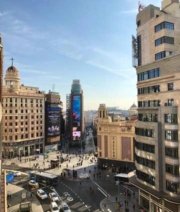 Elegant In The Heart Of 100m² With Parking Apartment