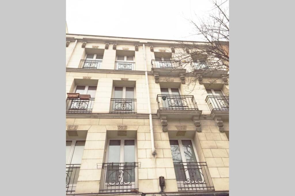 Comodo Y Centrico Estudio De Lujo En Atocha - Jardin Botanico. Wifi Madrid